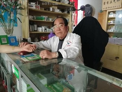 傳承中醫(yī)文化 造福一方百姓——記中國好醫(yī)生朱巨峰及其中醫(yī)診所服務(wù)